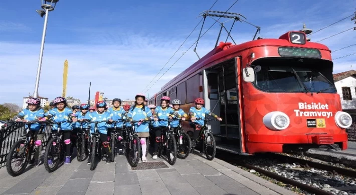 Bisiklet tramvayı ile güvenli sürüşler