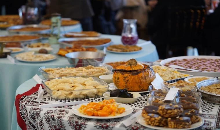 Sinop’un yemekleri İstanbul Boğazı’nda yarıştı